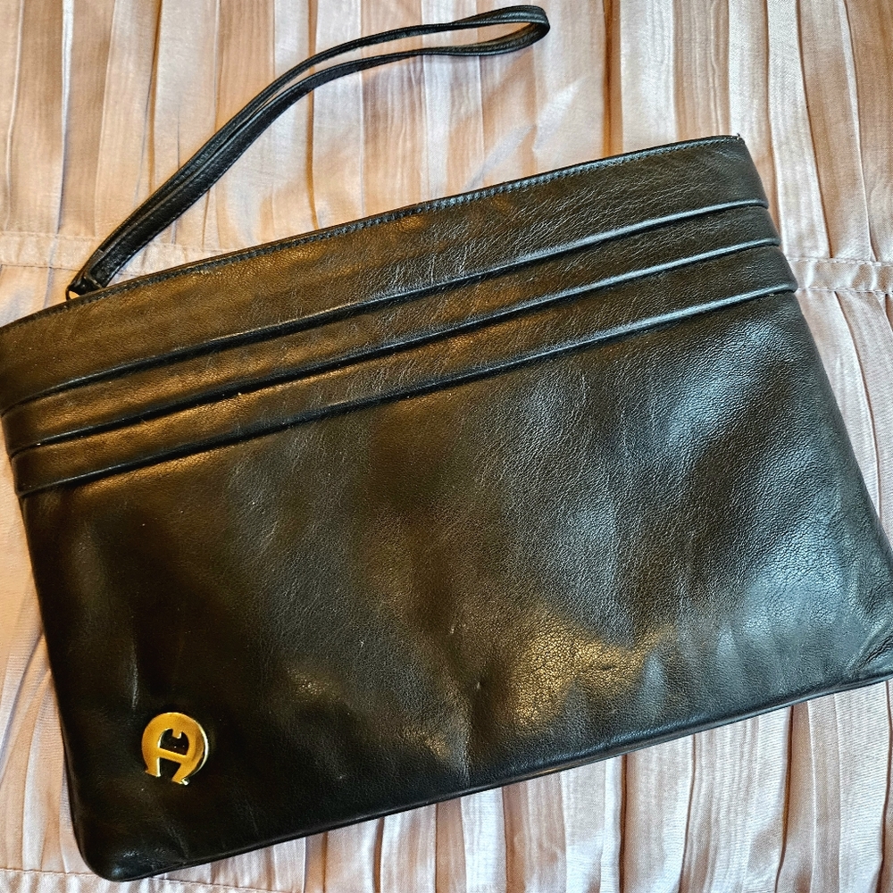 Etienne Aigner Vintage Leather Clutch Wristlet Purse '80's Bag ~ Excellent